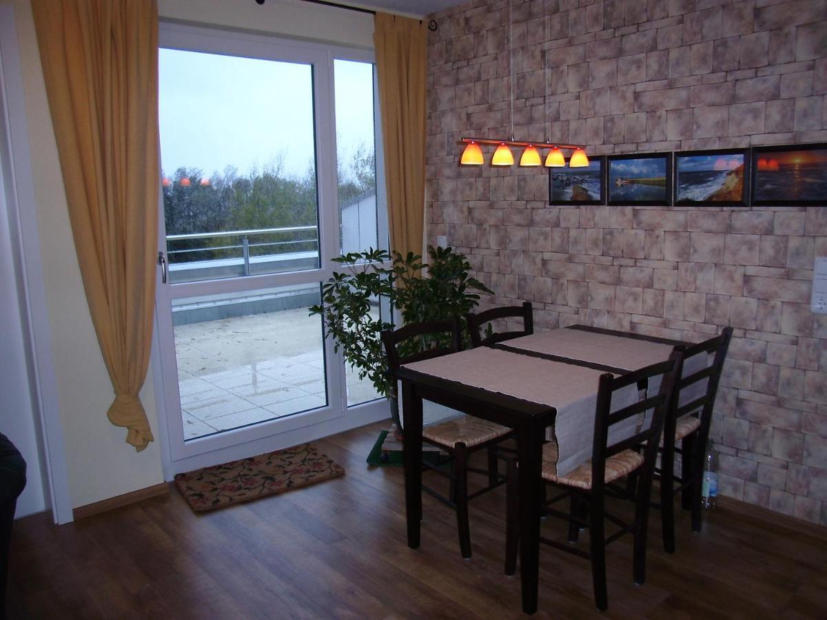 Ferienwohnung Meeresrauschen กราล-มือริทซ์ ภายนอก รูปภาพ